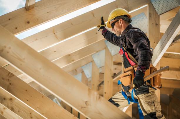 Best Roof Gutter Cleaning  in Greentown, IN