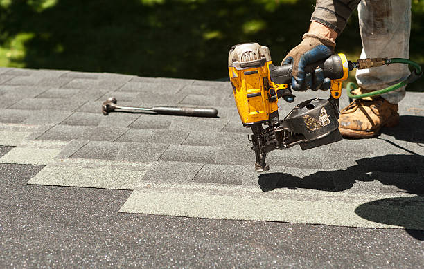 Best Local Roofing Companies  in Greentown, IN
